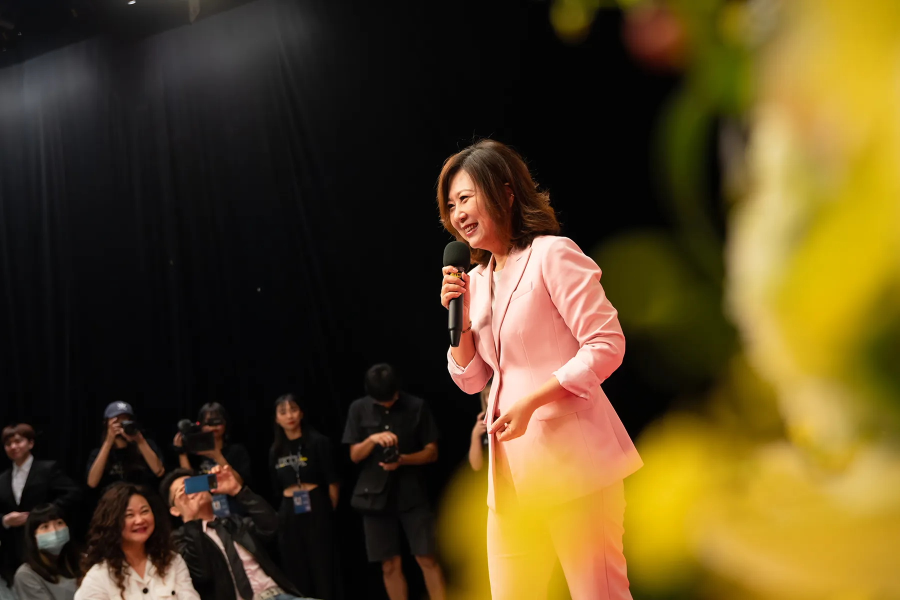 謝馨慧：細節就藏在那些「沒說出口的話」，４個動作，讓你學會「閱讀空氣」